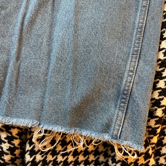 H&M &Denim Curvy Fit Wide Leg Ultra High Jeans, Size 12, Blue - Picture 2 of 3